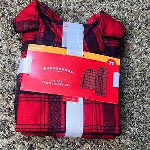 Wondershop Red and Black Plaid Toddler 2-Piece Sleep Set